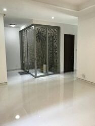 Harbourfront Avenue (D4), Terrace #448887561